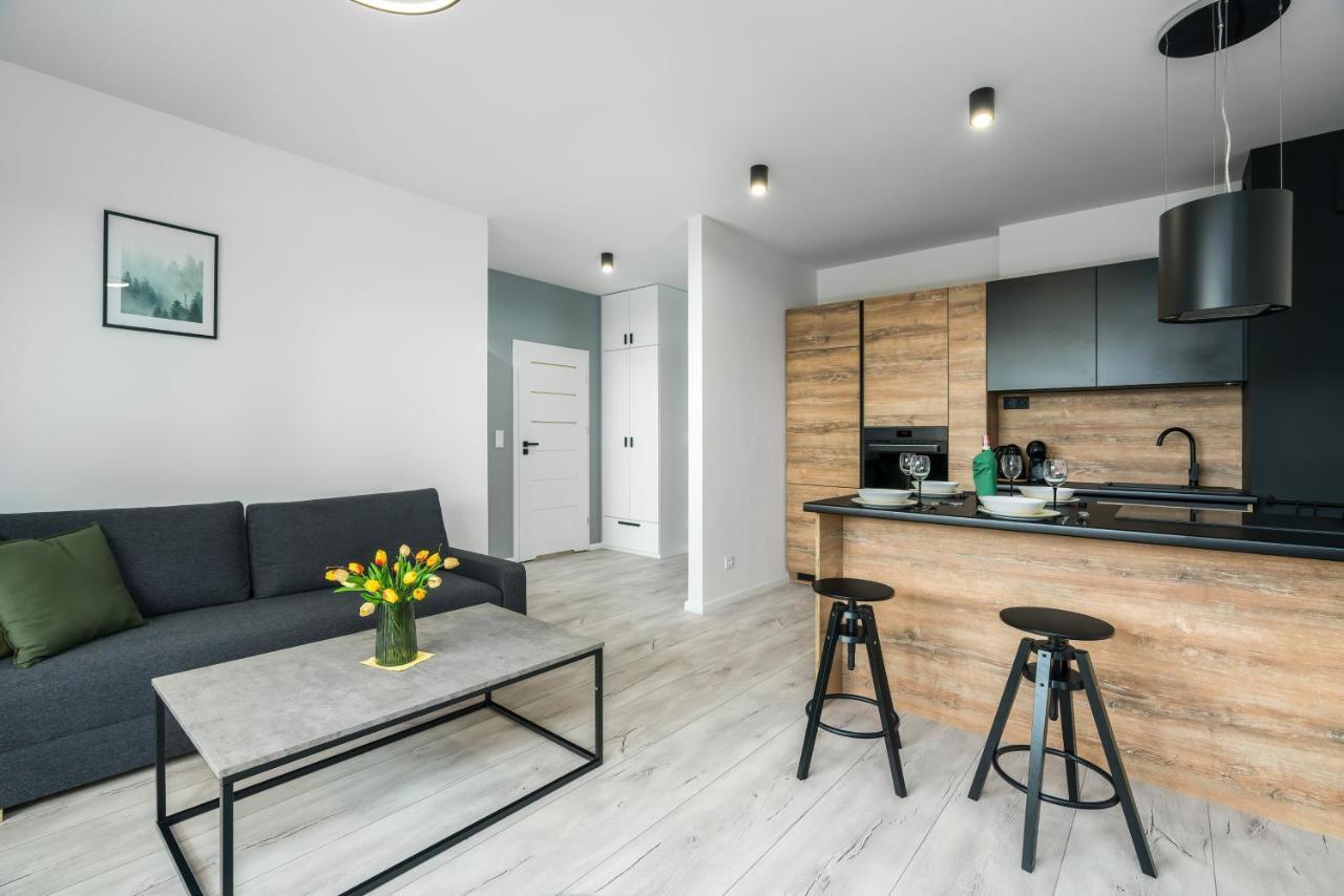 Exclusive Apartment With Terrace By Renters Poznan Exterior photo
